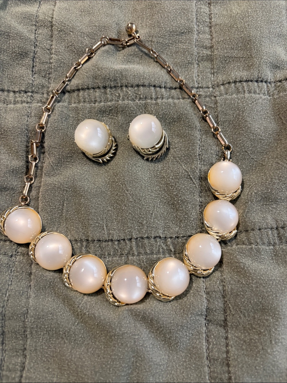 Classic Cream Cabochon Necklace and clip on Earring Set